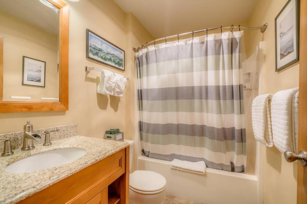 Das Bavarian Condo, 5 Star Ground Floor Unit, Walk To Town, Sleeps 6 Лівенворт Екстер'єр фото